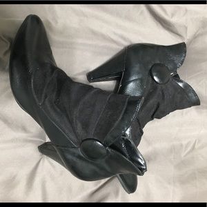 Fioni 9.5 black heels